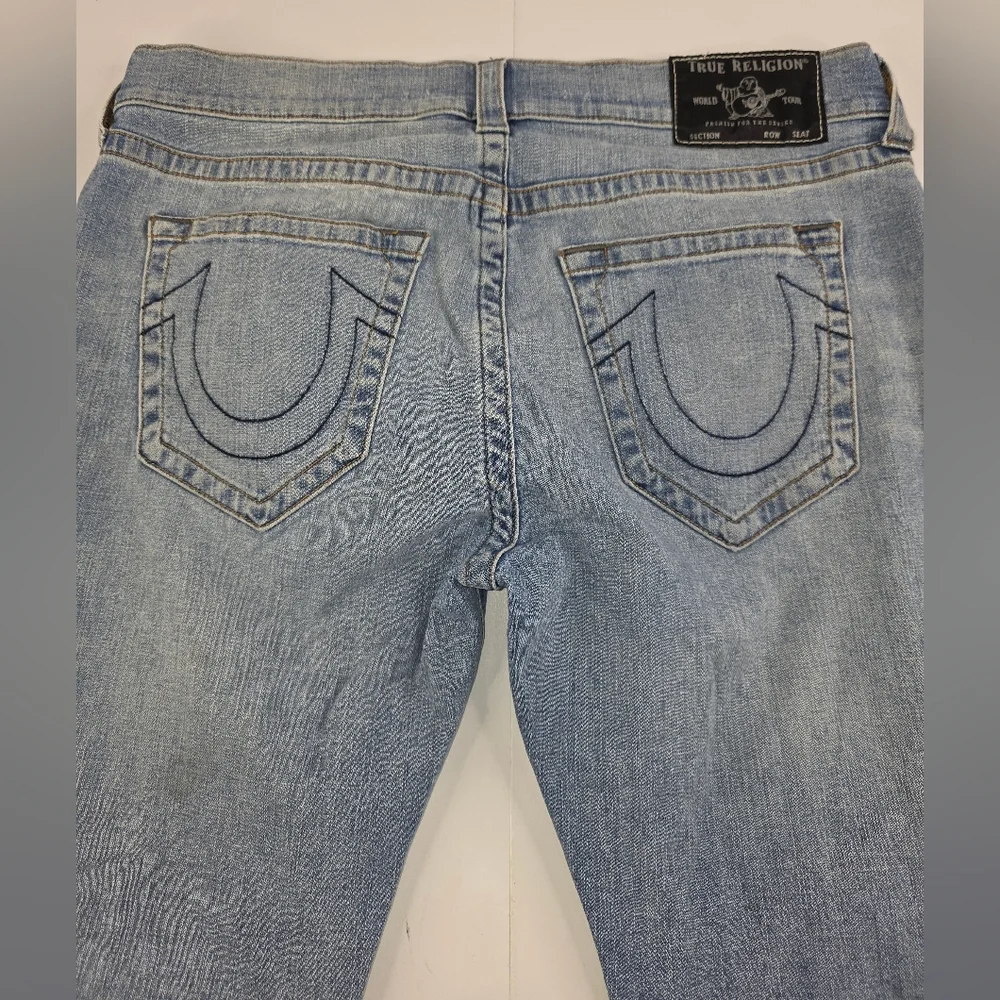 True Religion Men's Distressed Rocco Jeans Relaxed Skinny Size 36 Blue L-3331